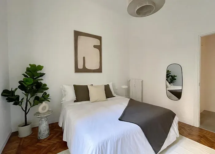 Casa Unica Milano - Spacious & Contemporary Apartment - Bullona I