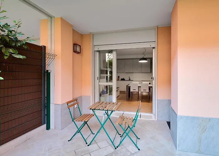 Xenia Apartments - Spacious And Bright New Flat With Garden